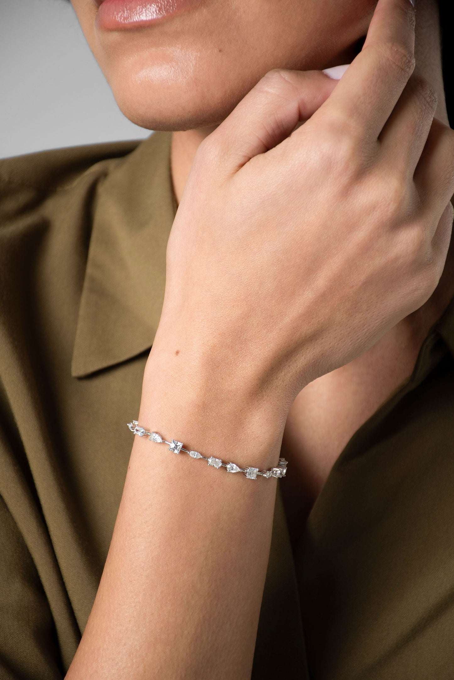 Mixed Cut Moissanite Tennis Bracelet